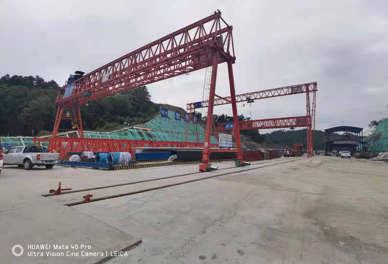 中國能建陜西項(xiàng)目MG95/10t-33m-10m、MH10t-38m-15m龍門吊